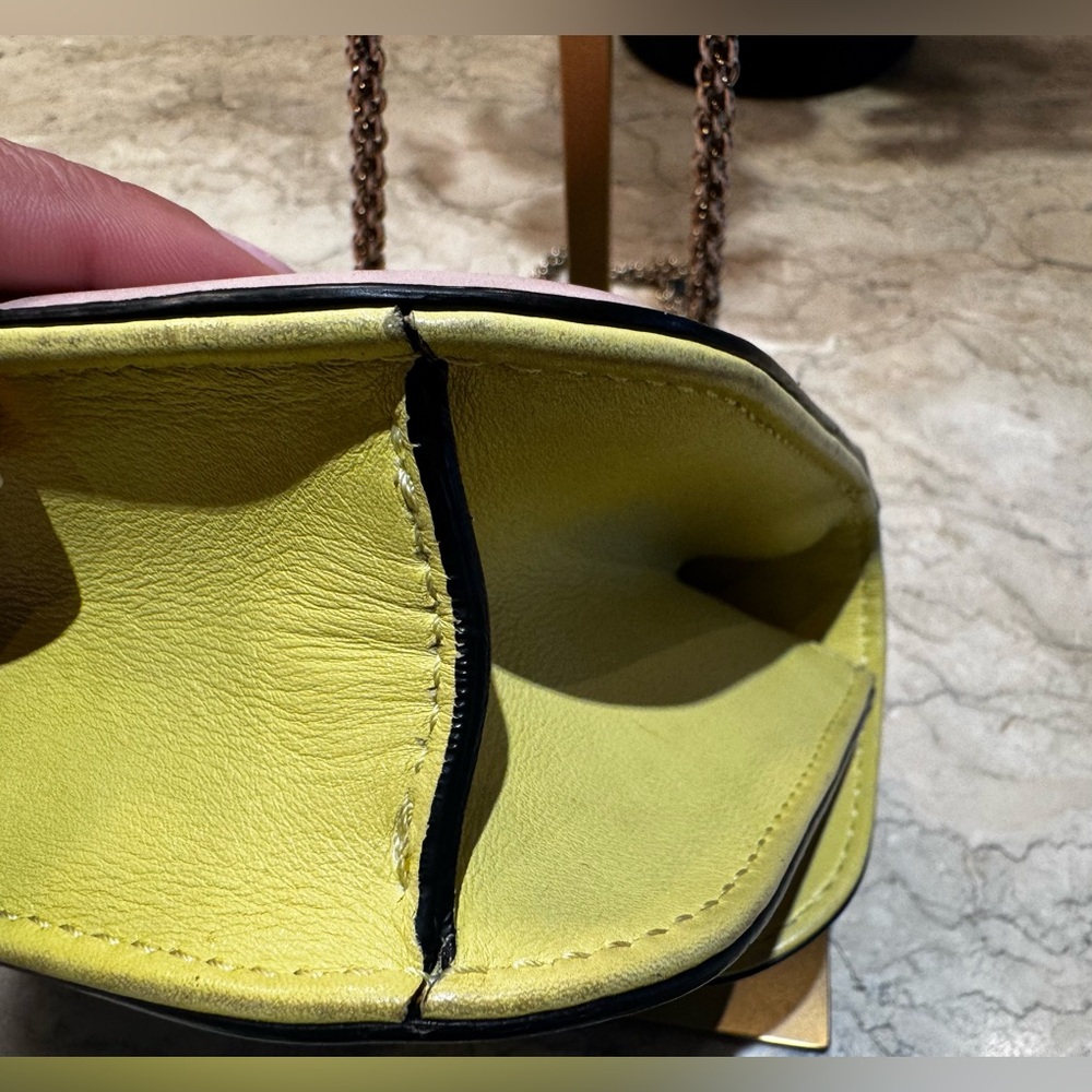 Valentino Garavani Glam Lock Shoulder Bag, GUC. COA - Picture 9 of 16